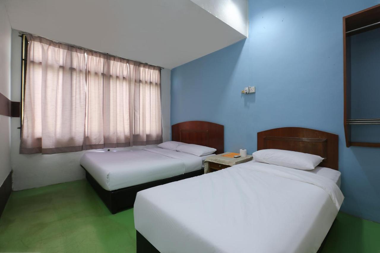 OYO 89784 Impiana Hotel Kota Bharu Exterior foto