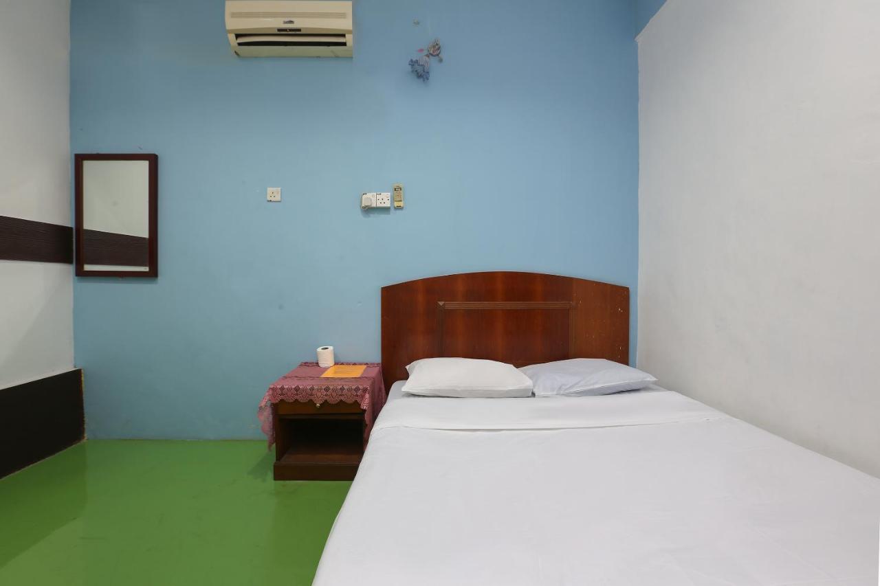 OYO 89784 Impiana Hotel Kota Bharu Exterior foto